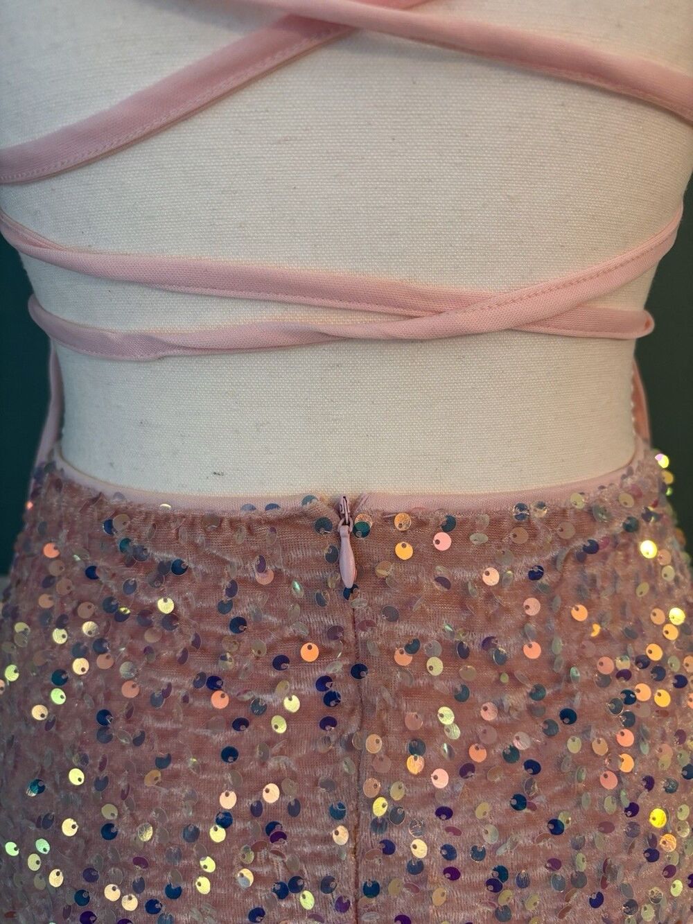 XS Barbiecore Pink Iridescent Sequin Bodycon Mini Dress Lace Up - Picture 6 of 12